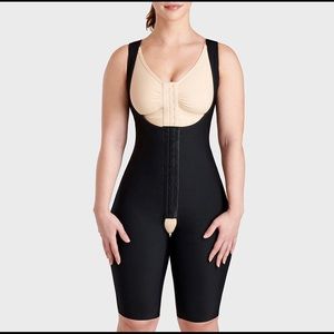 Marena Recovery Female Curves Bodysuit Compression Garment, Black, size Medium